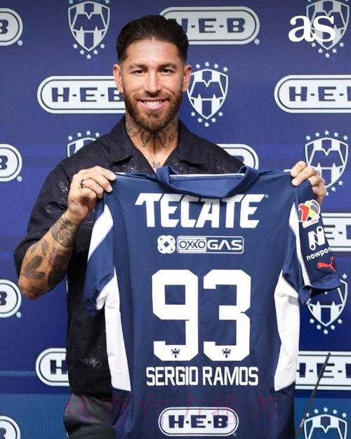 墨媒:拉莫斯与蒙特雷签1年 税后年薪400万+奖金 墨媒:拉莫斯与蒙特雷签1年 税后年薪400万+奖金